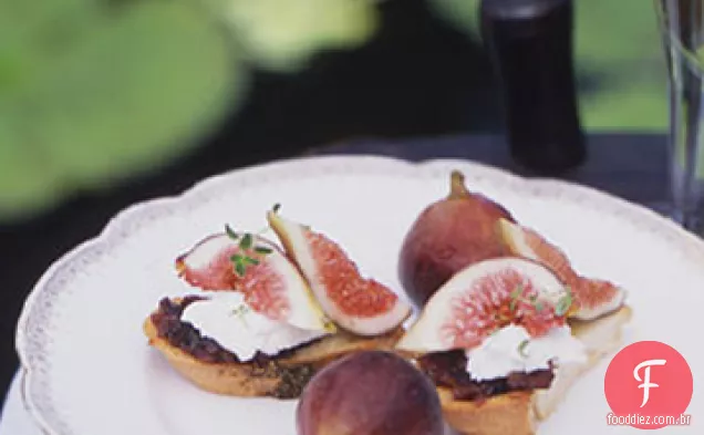 Queijo De Figo e cabra Crostini