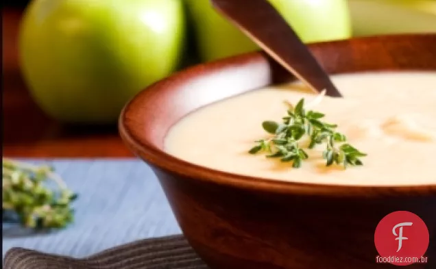 Pastinaga e sopa de maçã