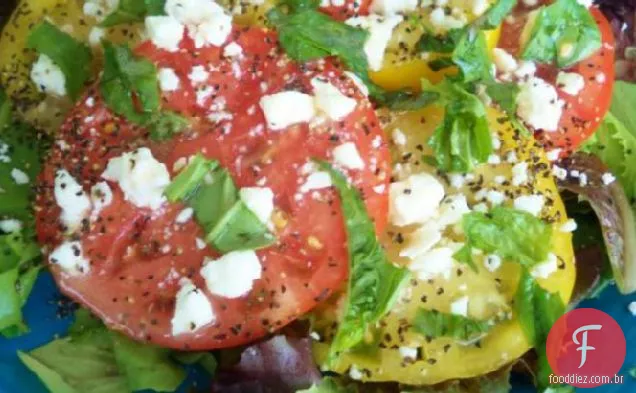 Salada De Tomate Com Queijo De Cabra