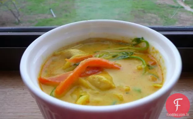 Frango Laksa (baixo teor de gordura e delicioso)