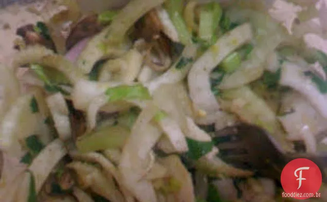 Salada De Erva-Doce, Aipo, Portobello E Parmigiano Reggiano
