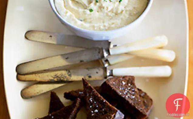 Camembert alcaravia espalhar em Brindes Pumpernickel