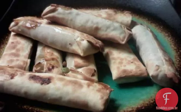 Rolos De Lumpia Assados