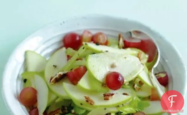 Salada De Maçã, Uva E Aipo
