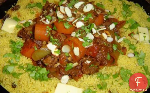 Carne marroquina perfumada, Data, mel e ameixa Tagine-Pote De Barro