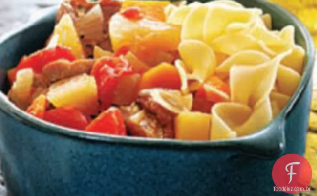 Guisado de porco Rico De Outono com cerveja