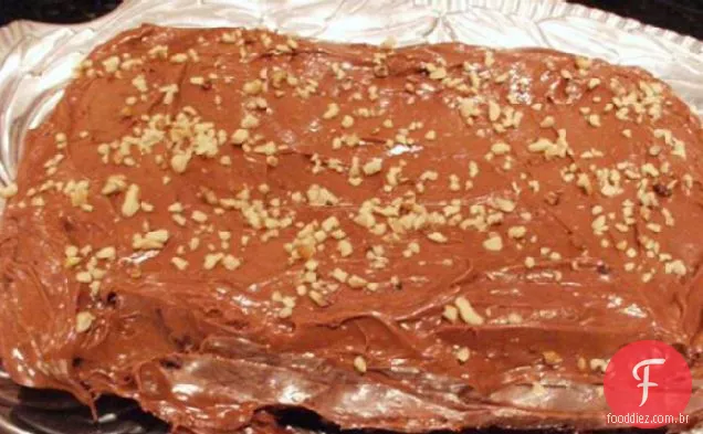 Bolo De Cenoura de Chocolate com cobertura de queijo creme de Chocolate