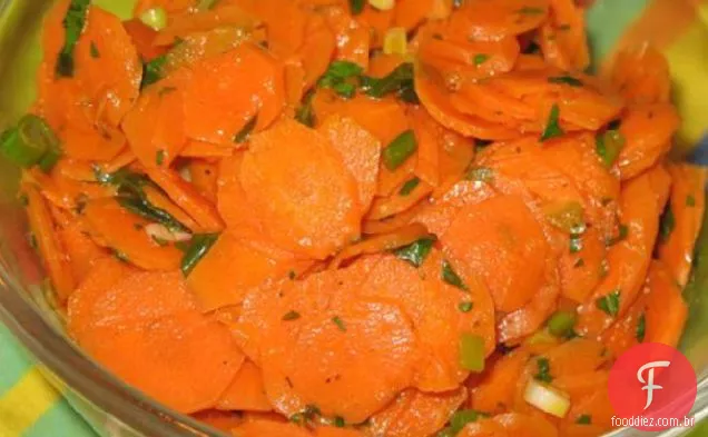 Salada De Cenoura Potluck