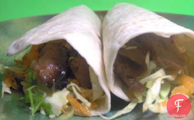Envoltórios Vegetarianos De Carne Teriyaki Com Baixo Teor De Gordura