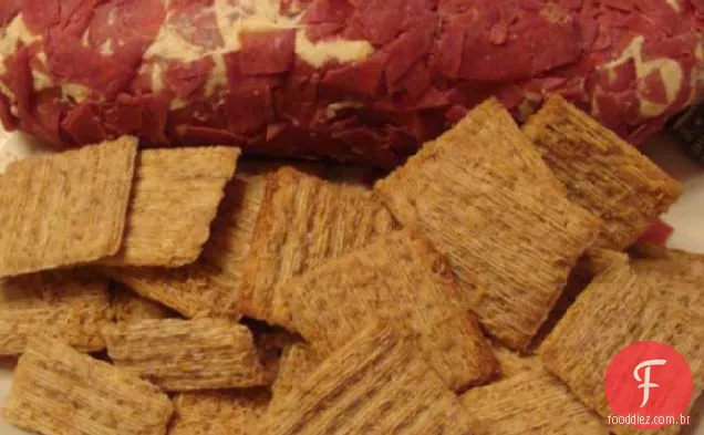 Bola De Queijo De Carne Lascada