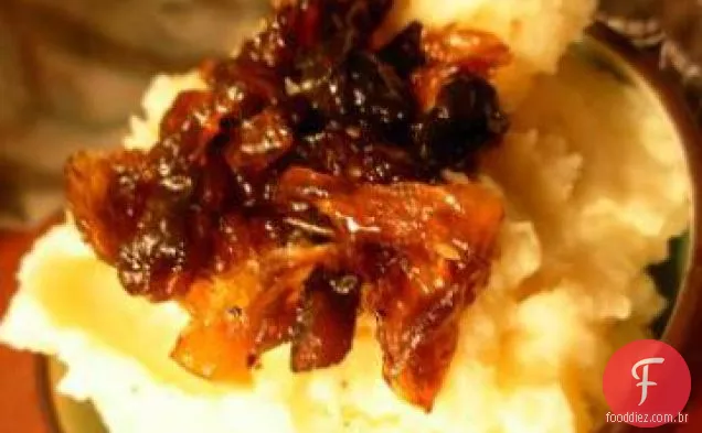 Purê De Batata Rábano Com Cebola Caramelizada