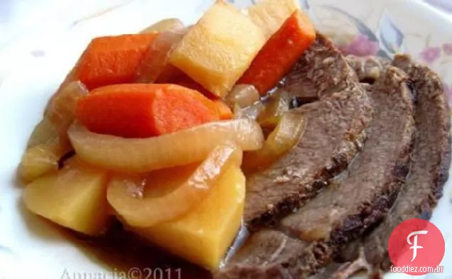 Assado De Carne À Moda Antiga