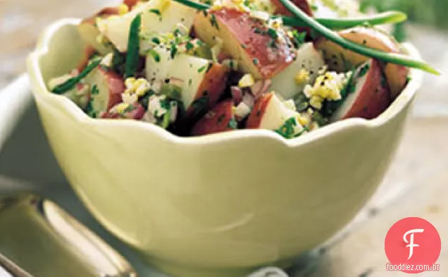 Salada de batata com vinagrete de cominho torrado