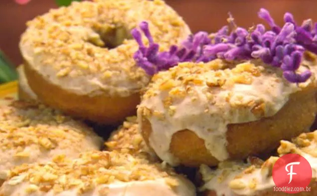 Rosquinhas de batata doce com cobertura de bordo