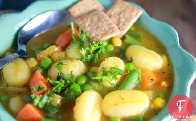 Veggie Pot Pie Soup