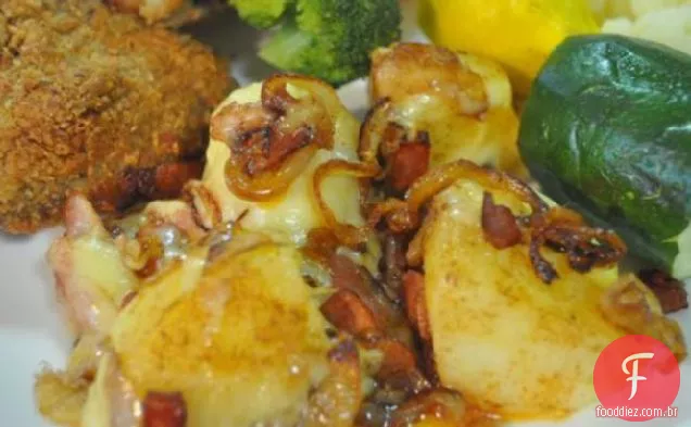 Batatas Picantes Com Gouda Defumada, Bacon E Cebola (#9)