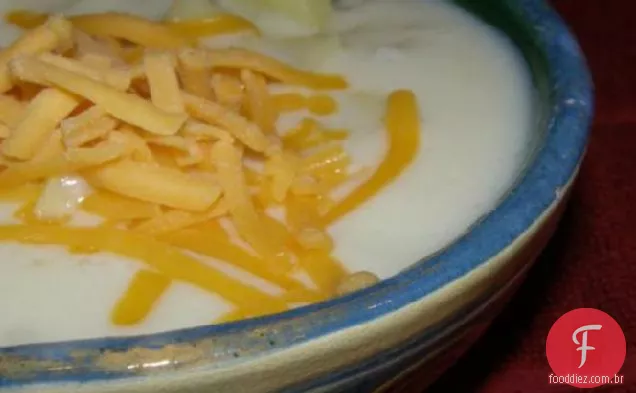 Sopa de batata fácil da minha mãe