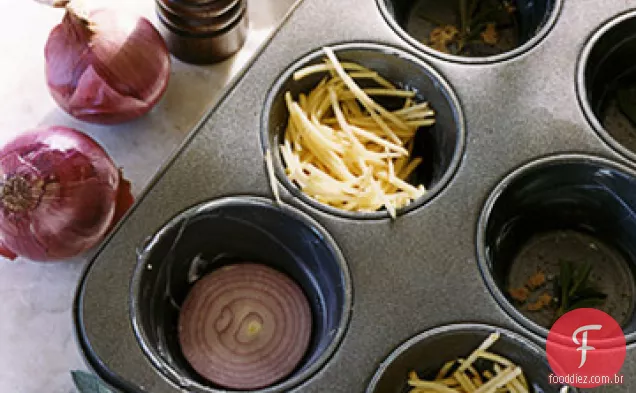 Bolos de batata e cebola