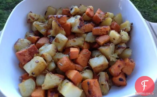 Dois Batata Rosemary Saute