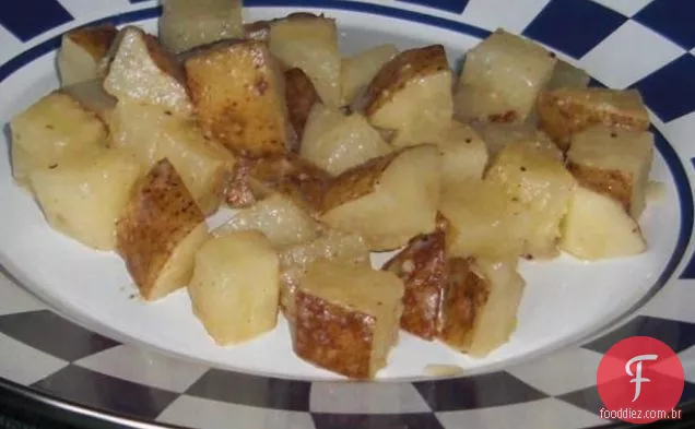 Brie assado, batatas, presunto e ovos