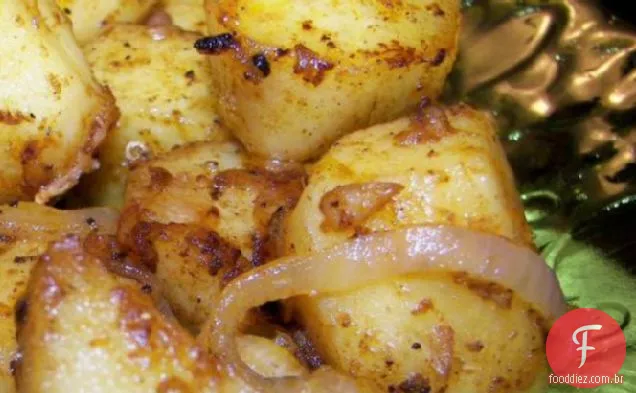 Peppy Paprika Potatoes