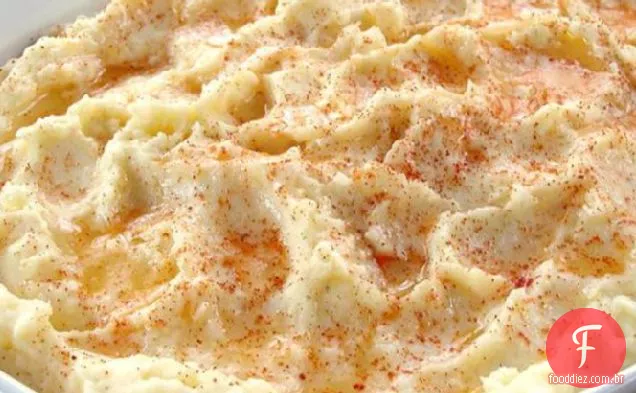 Uma Montanha De Purê De Batatas À Frente