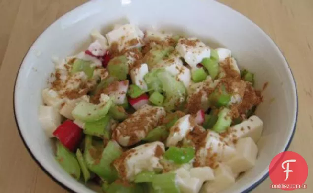Salada De Uva Canela Com Tofu