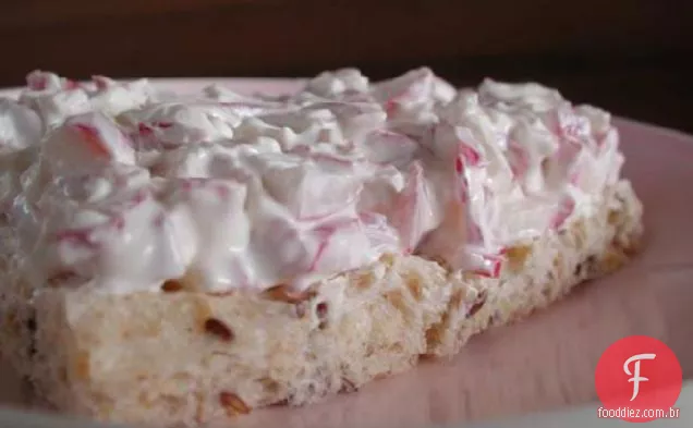 Sanduíches de rabanete e queijo