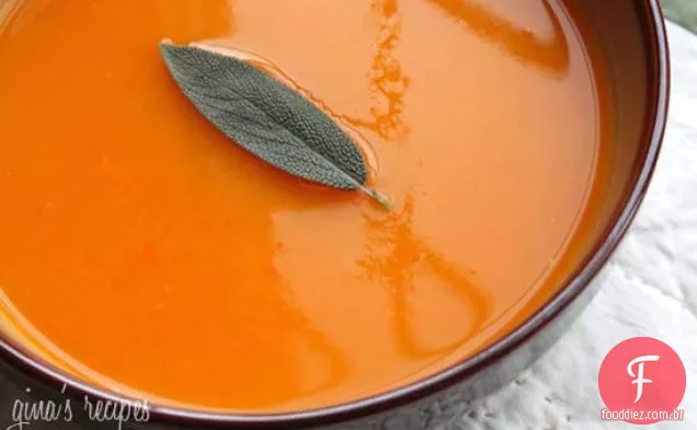 Sopa De Abóbora Com Sálvia