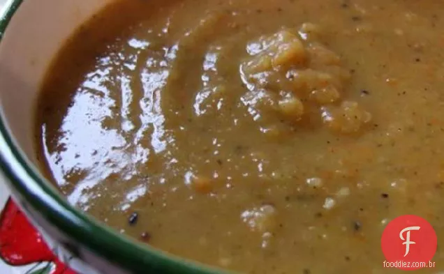 O caldo de legumes saudável e reconfortante de Ouma