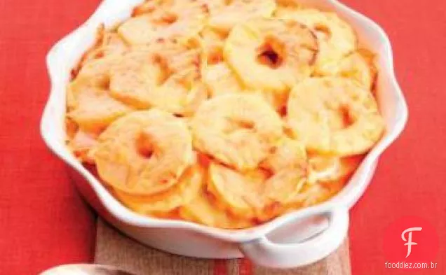 Batata doce e gratinado de maçã de Ontário