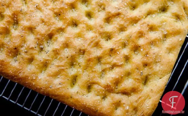 Pão Focaccia com alecrim
