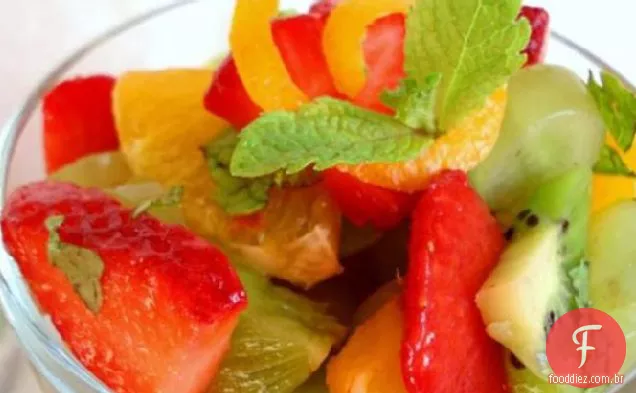 Salada de laranja, morango e Kiwi (Ww)