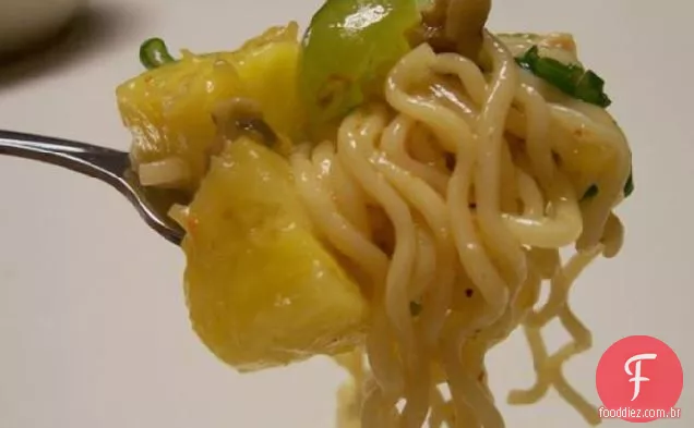 A Outra Salada De Frango Com Macarrão Ramen