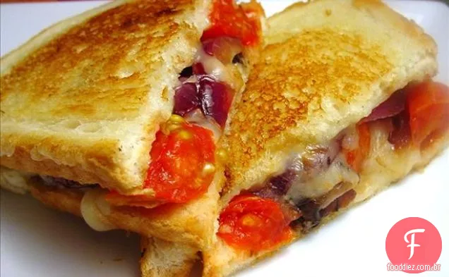 Bada Bing Betty's Tuscan Portobello Melt (queijo grelhado Sandwic
