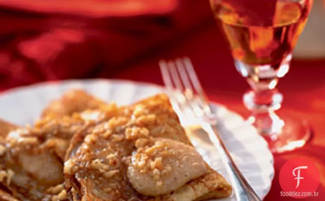 Crepes quentes com manteiga marrom avelã
