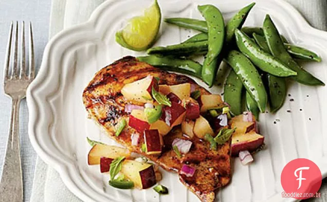 Frango grelhado com Salsa de ameixa fresca