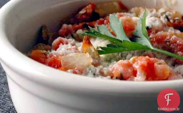 Fitas de fritada assadas em molho de tomate