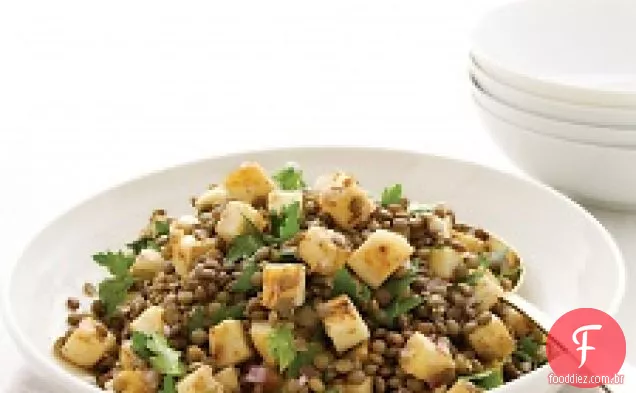 Lentilhas Francesas Com Raiz De Aipo Caramelizada E Salsa