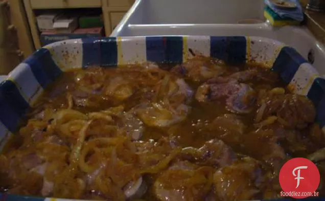 Carne De Porco Com Esmalte De Damasco