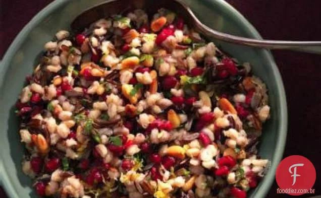 Arroz Selvagem Frutado Com Nozes Torradas