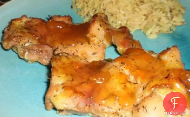 Coxas De Frango Marinadas Com Esmalte De Damasco Picante
