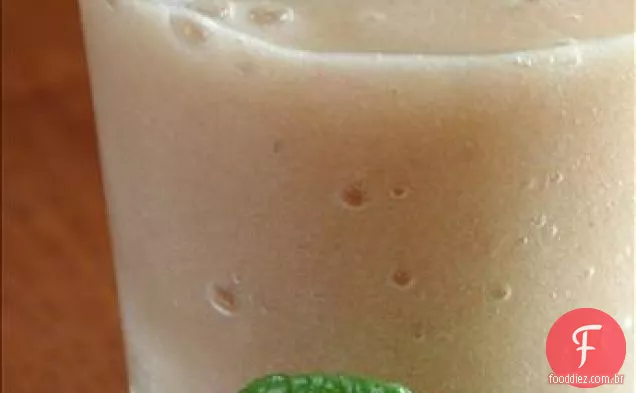 Panquecas Fofas Com Xarope De Bordo Laranja