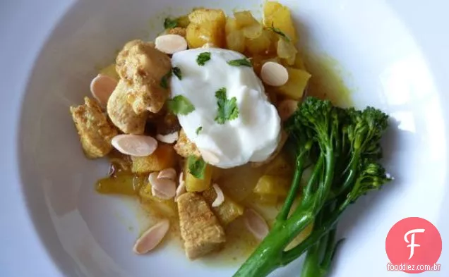 Frango Curried Com Maçãs