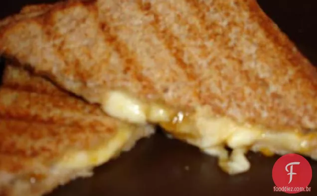 Sanduíche De Queijo Grelhado Frutado