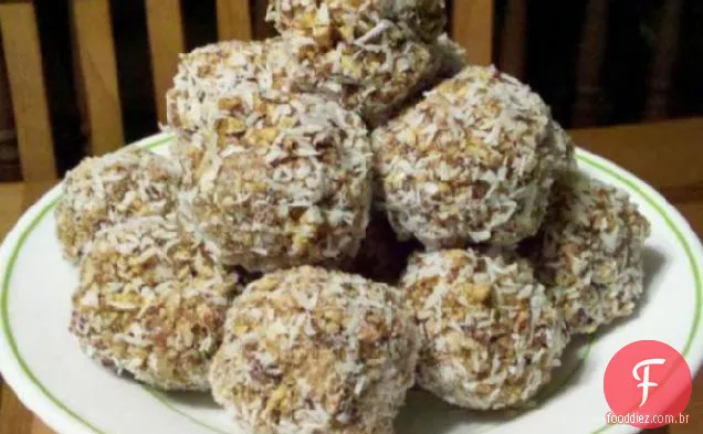Trufas de frutas e Nozes (Pão de açúcar)
