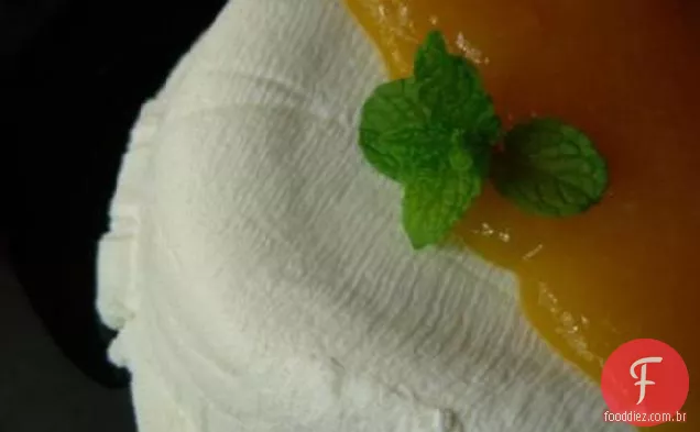 Coeur A La Creme Com Molho De Damasco