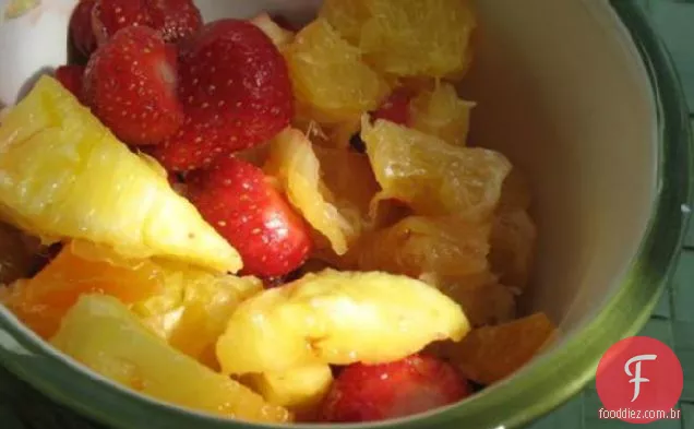Salada De Frutas Da Páscoa