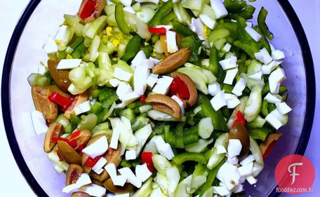 Salada De Couve-Flor Com Azeitonas Verdes E Alcaparras