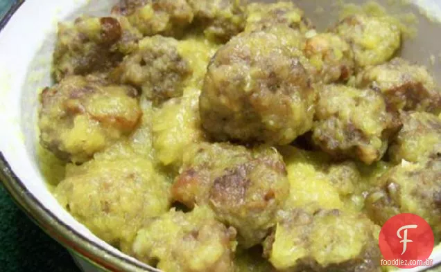 Almôndegas doces em molho de Damasco